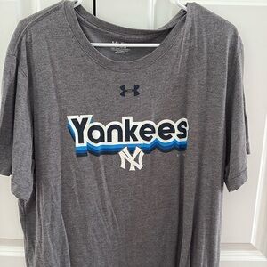 Under Armour yankee t shirt